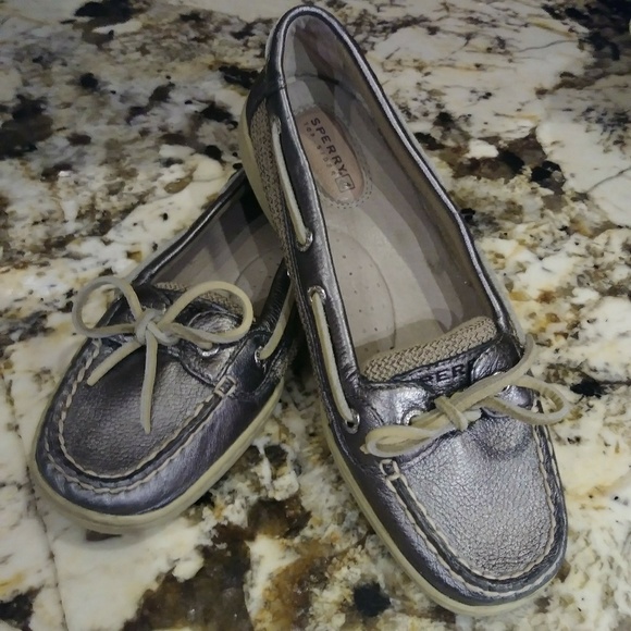 Sperry ladies 7.5 - Picture 1 of 8